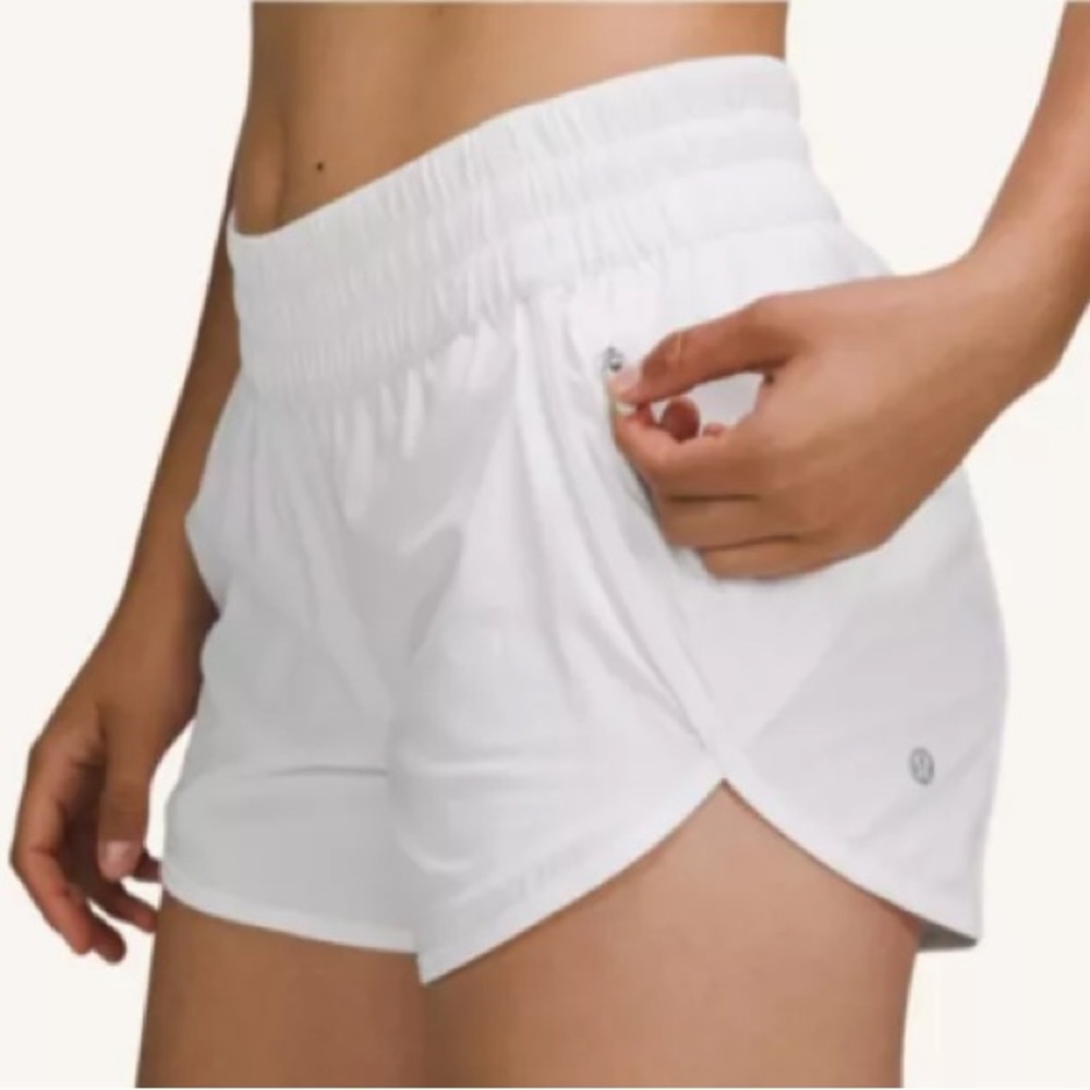 Lululemon low-rise lined tracker shorts 4”